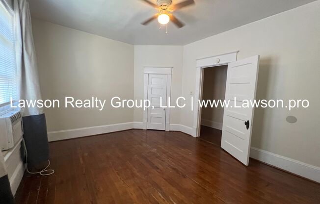 1 bed, 1 bath, 700 sqft, $825, Unit Walnut 422 - 4