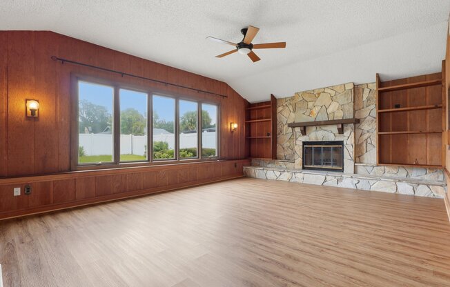 14505 FARM HLS PL