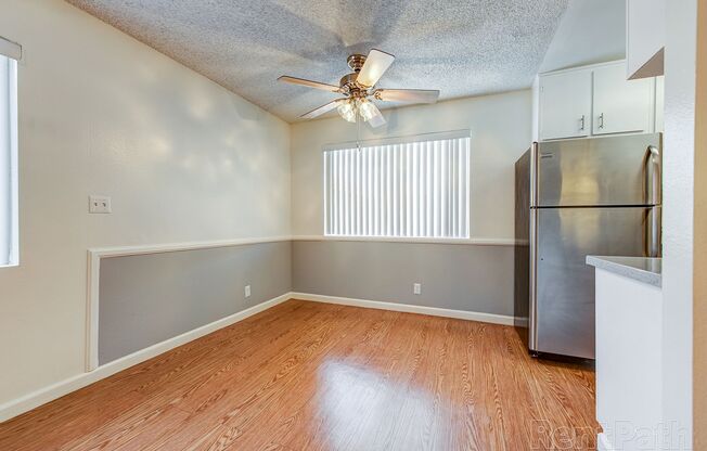 Studio, 1 bath, 476 sqft, $1,895, Unit 12