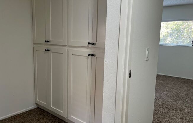 2 beds, 2.5 baths, 1,102 sqft, $2,695, Unit 114