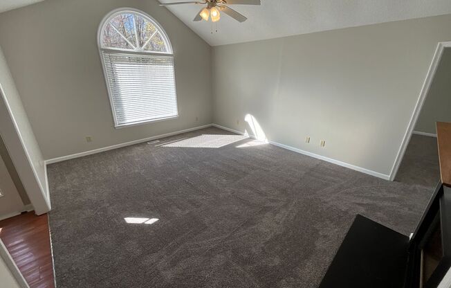 4 bed, 2 bath house w/ New Roof located in Greensboro