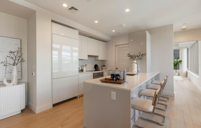 2 beds, 2.5 baths, 1,984 sqft, $22,000, Unit PH-3