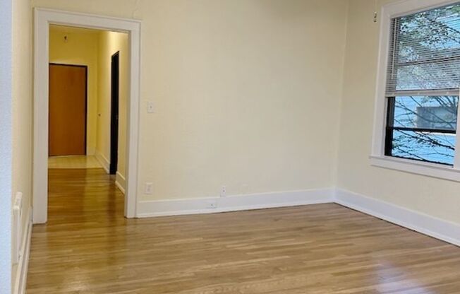 1 bed, 1 bath, 730 sqft, $1,395, Unit 316