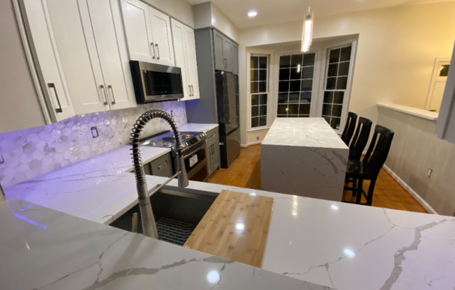 3004 FALLSWOOD GLN CT