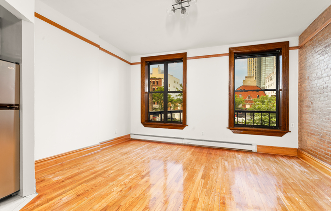 247 W 123 ST