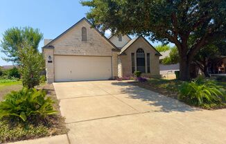 Spacious 4/2 in Meadowlake Subdivision