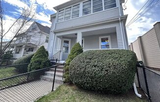 40 PRENTISS ST