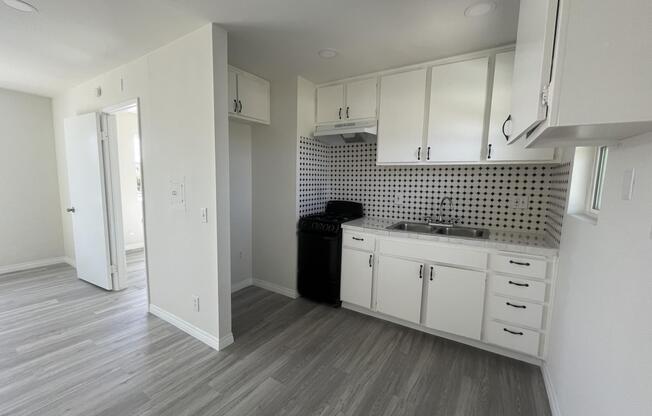 1 bed, 1 bath, 400 sqft, $1,695