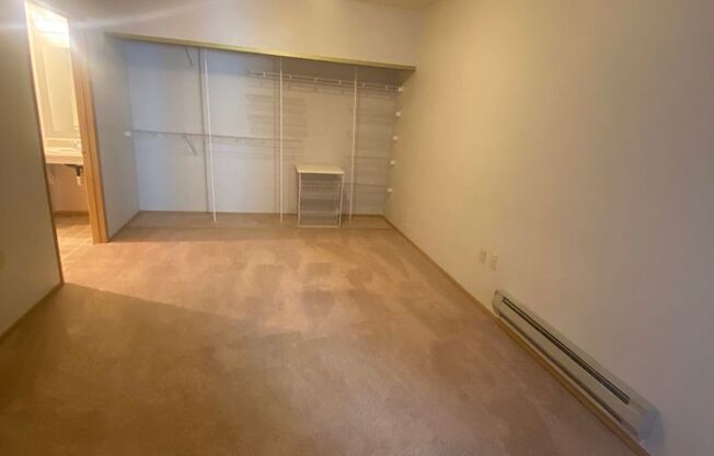 1 bed, 1 bath, 633 sqft, $1,495, Unit 208