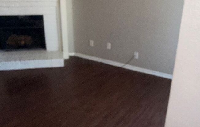 2 beds, 1.5 baths, 1,140 sqft, $1,339, Unit 12B