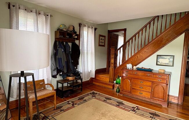 Large 4 bedroom house near Waynesboro Hospital