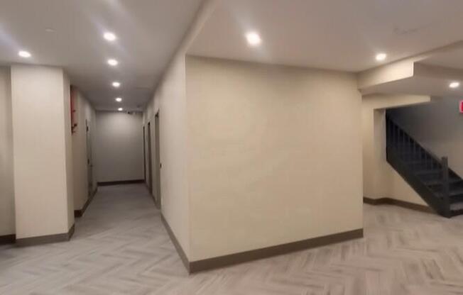 3 beds, 3 baths, $14,000, Unit PHD