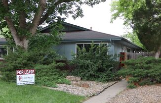 Lovely 2 Bedroom Townhouse