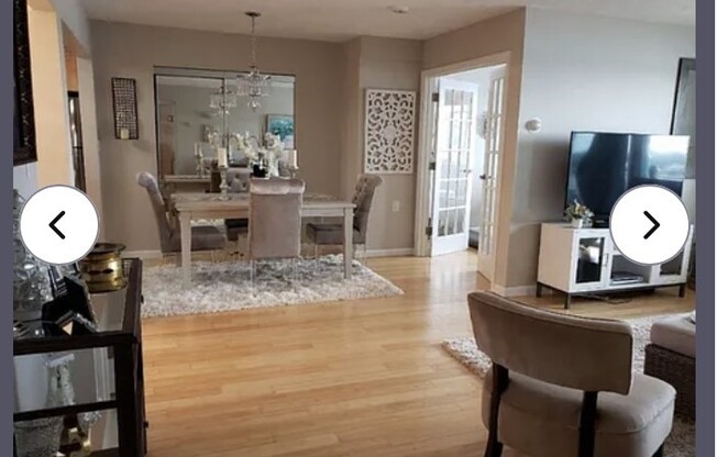 2 beds, 2 baths, 1,100 sqft, $2,700, Unit 1003