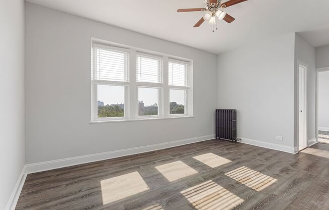 1 bed, 1 bath, 419 sqft, $1,850, Unit 706