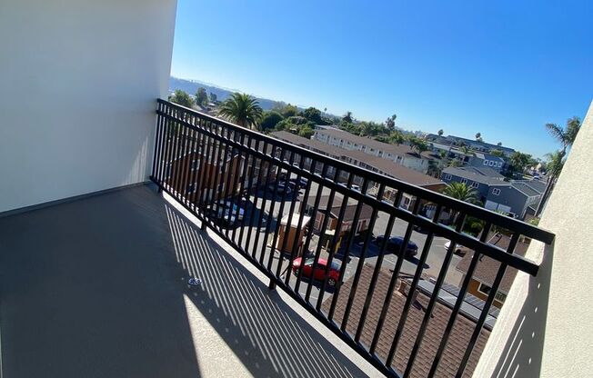 1 bed, 1 bath, 615 sqft, $2,200, Unit 408