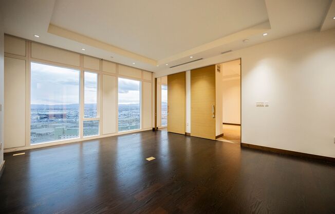 1 bed, 1.5 baths, $5,995, Unit #3902