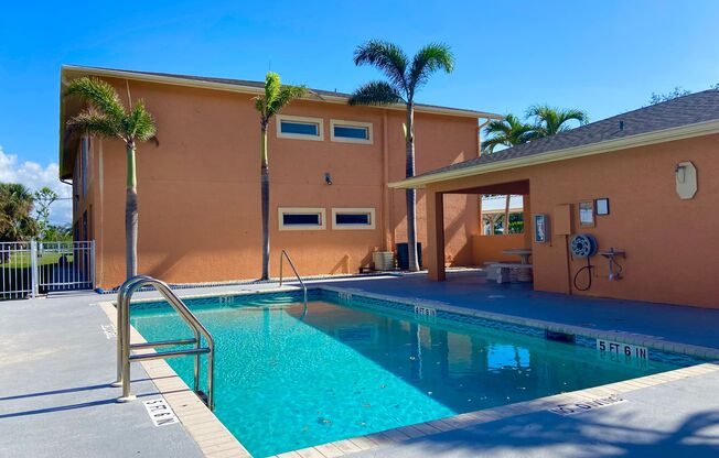 1109/1117 SW 48th Ter