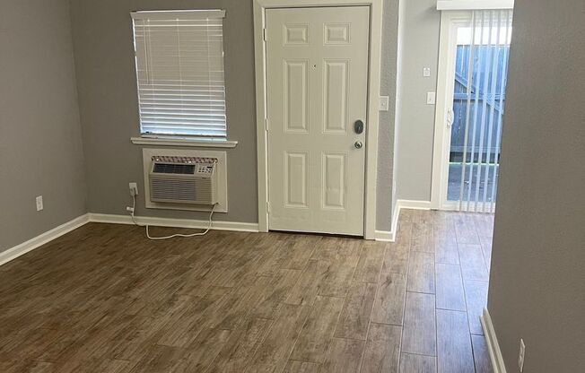 1 bed, 1 bath, 825 sqft, $797, Unit CCA 46