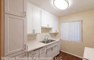 Melrose Riverside Apartments, LLC 4112 Melrose Street