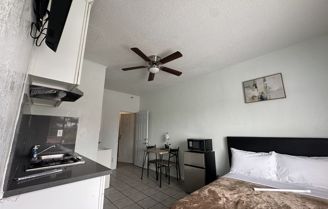 Studio, 1 bath, 132 sqft, $1,054.17, Unit 308
