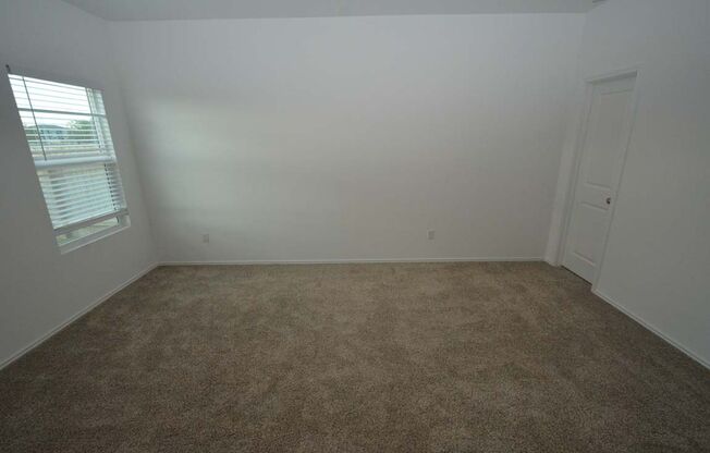 Excellent  3 bedroom single story home in Bastrop Grove