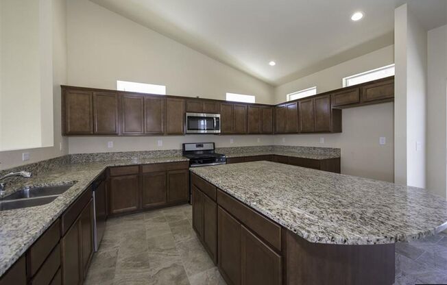 Four Bedroom in Fernley (No pets)