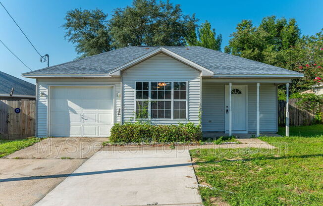 440 APPLE DR