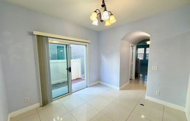 2 beds, 2.5 baths, $1,500