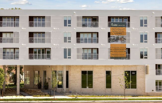 Esox House Apartments