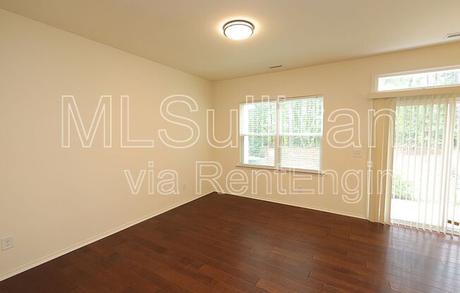 3 beds, 2.5 baths, 1,304 sqft, $1,760, Unit 105