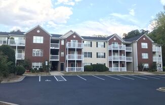 1 bed, 1 bath, 779 sqft, $1,050, Unit 5334 R