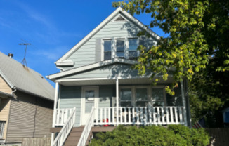 1809 17 AVE