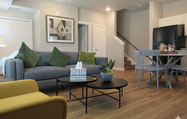 2 beds, 1.5 baths, 965 sqft, $1,695, Unit 1796 SM-103