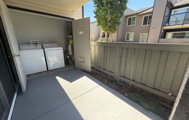1 bed, 1 bath, 635 sqft, $2,195, Unit J102