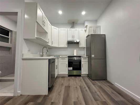 1 bed, 1 bath, 343 sqft, $2,300, Unit B