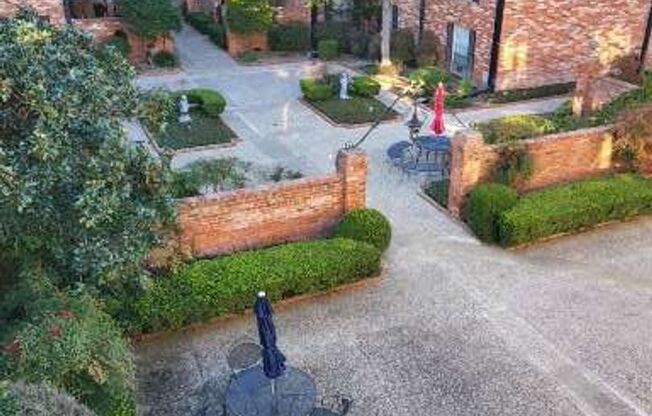 1 bed, 1 bath, $850, Unit # 350A