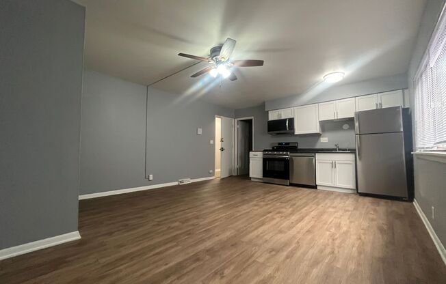 1517 Royall Pl