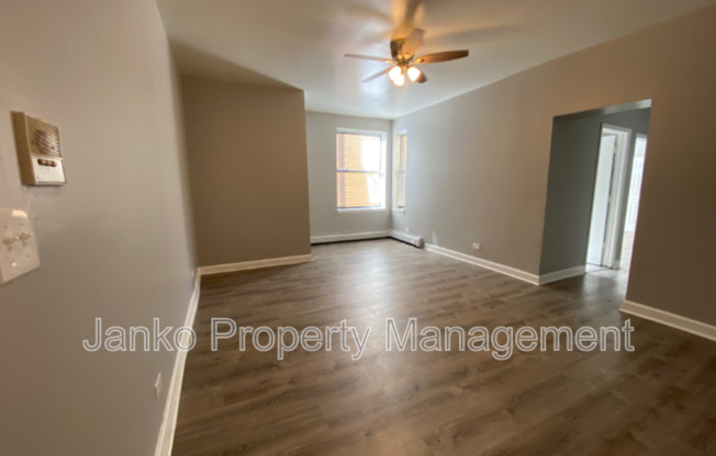 5647 W Washington Blvd