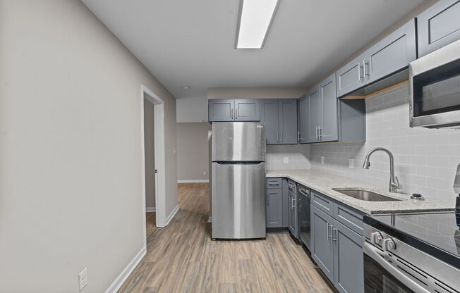 1 bed, 1 bath, 725 sqft, $1,095, Unit 1302-D