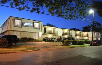 Shelby 2707 Apartments