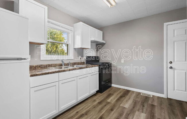 2300 N 18 ST
