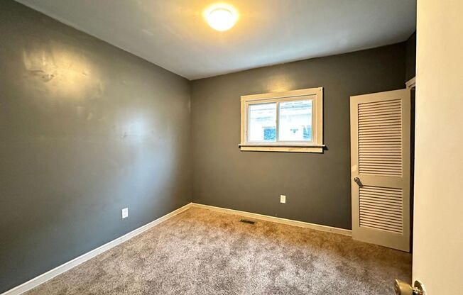 4 beds, 1 bath, $2,000, Unit 22 Wendell Place 1st Fl