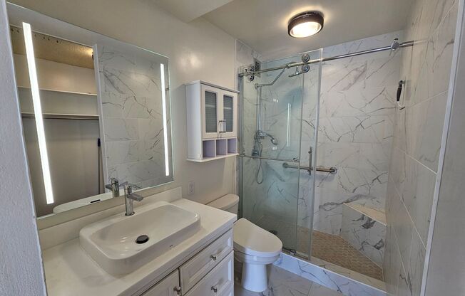 1 bed, 1 bath, $2,500, Unit # 2104