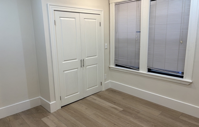 1672 BEACON