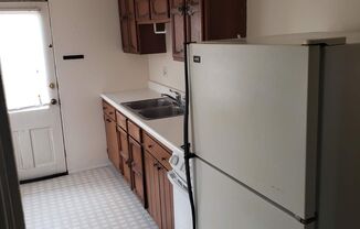 1 bed, 1 bath, 700 sqft, $850