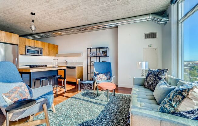 1 bed, 1 bath, 692 sqft, $2,500, Unit NES1926-1215