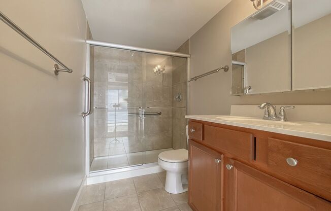 2 beds, 2 baths, 940 sqft, $1,199, Unit TH 711