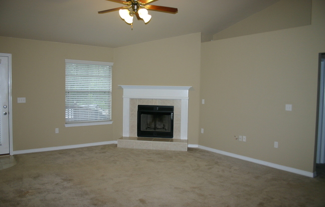 4 beds, 2 baths, $2,000