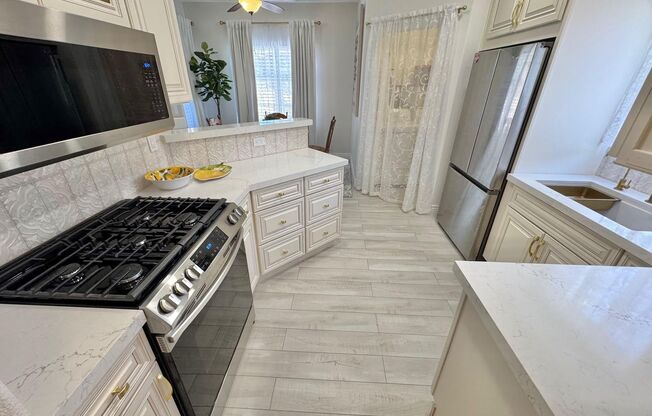 1 bed, 1 bath, $1,750, Unit UNIT # 2060